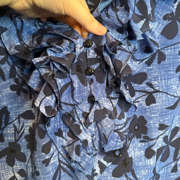 Pendleton 100% Silk Blue Black Floral Ruffle Button Blouse Top Summer  EUC Sz 16 - Picture 6 of 14